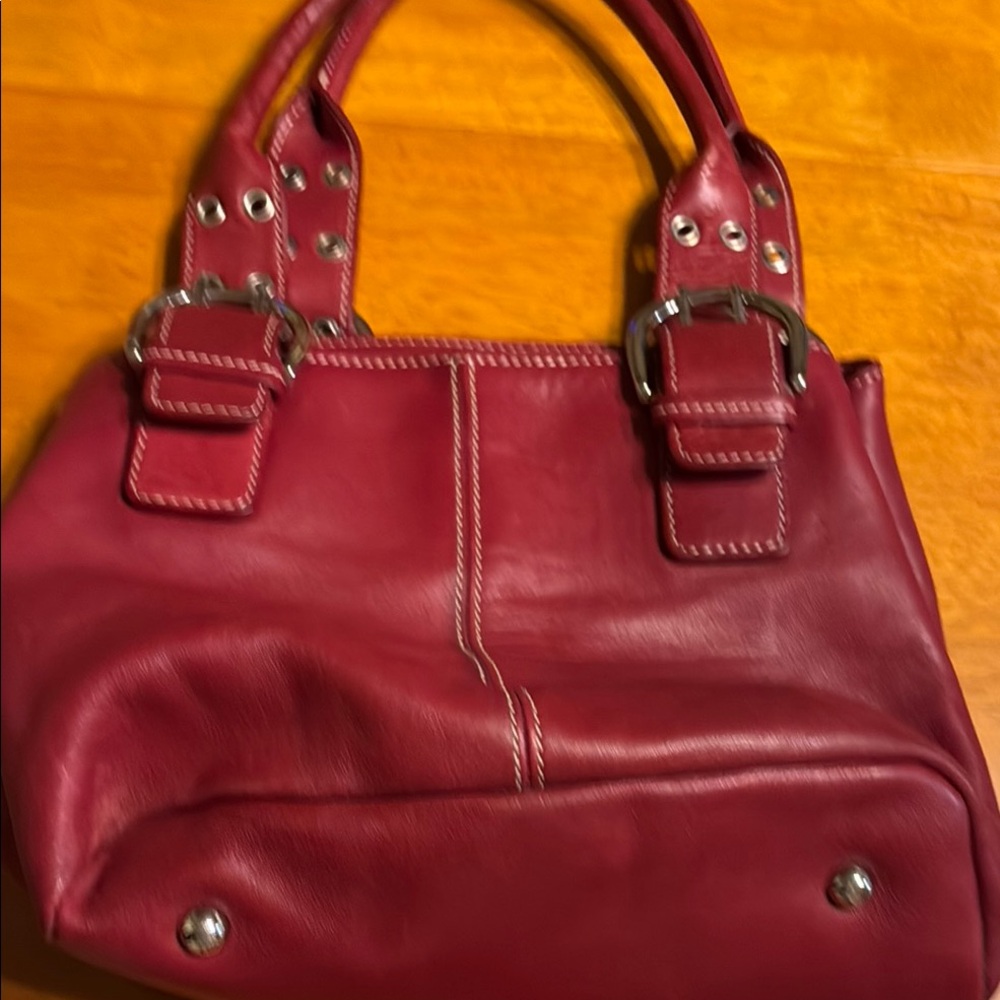 Sophisticated Red Leather Shoulder Bag with Silver Hardware